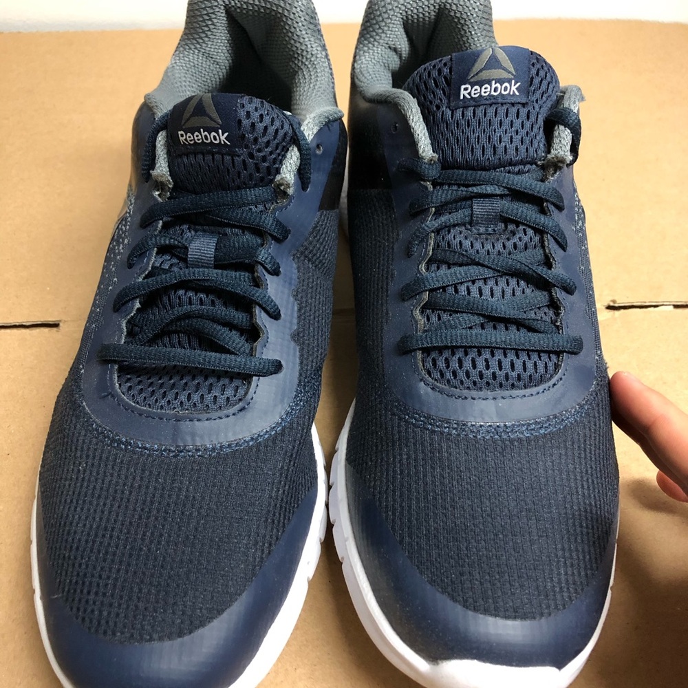 Brand new Reebok Shoes - Picture 2 of 3